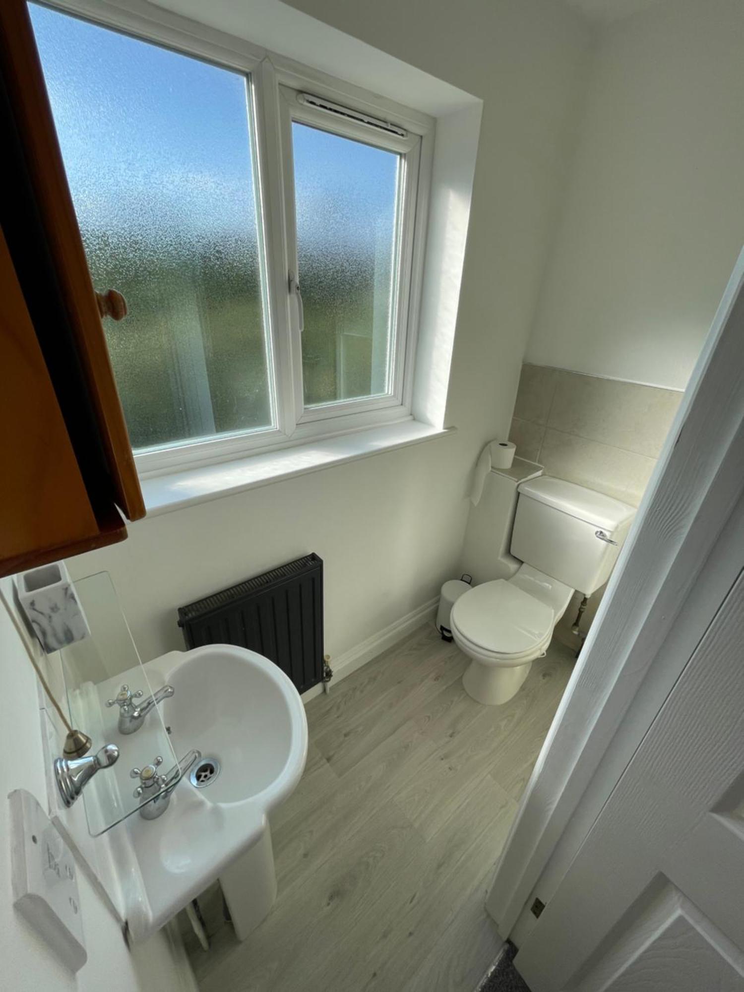Large 5 Bed Detached House Near Stansted Airport With Parking For 2 Vehicles! Stansted Stays Станстед Маунтфитчет Экстерьер фото